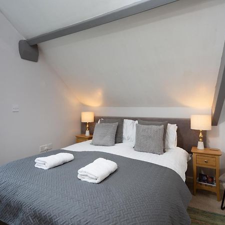 Bootham Court Grade II Duplex Apartment With Free Parking & Wi-Fi - Sleeps 2-6 People Йорк Екстериор снимка