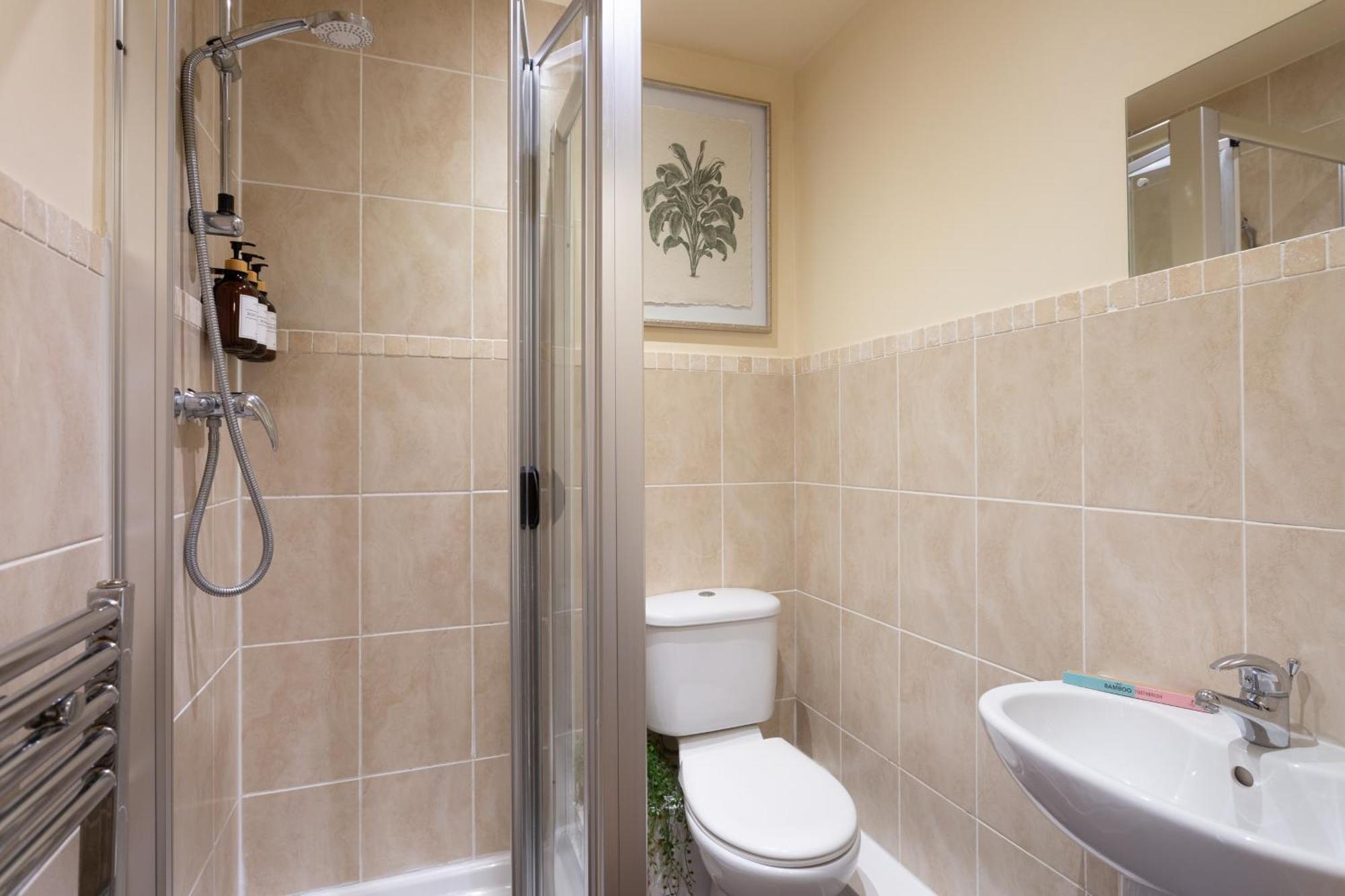 Bootham Court Grade II Duplex Apartment With Free Parking & Wi-Fi - Sleeps 2-6 People Йорк Екстериор снимка