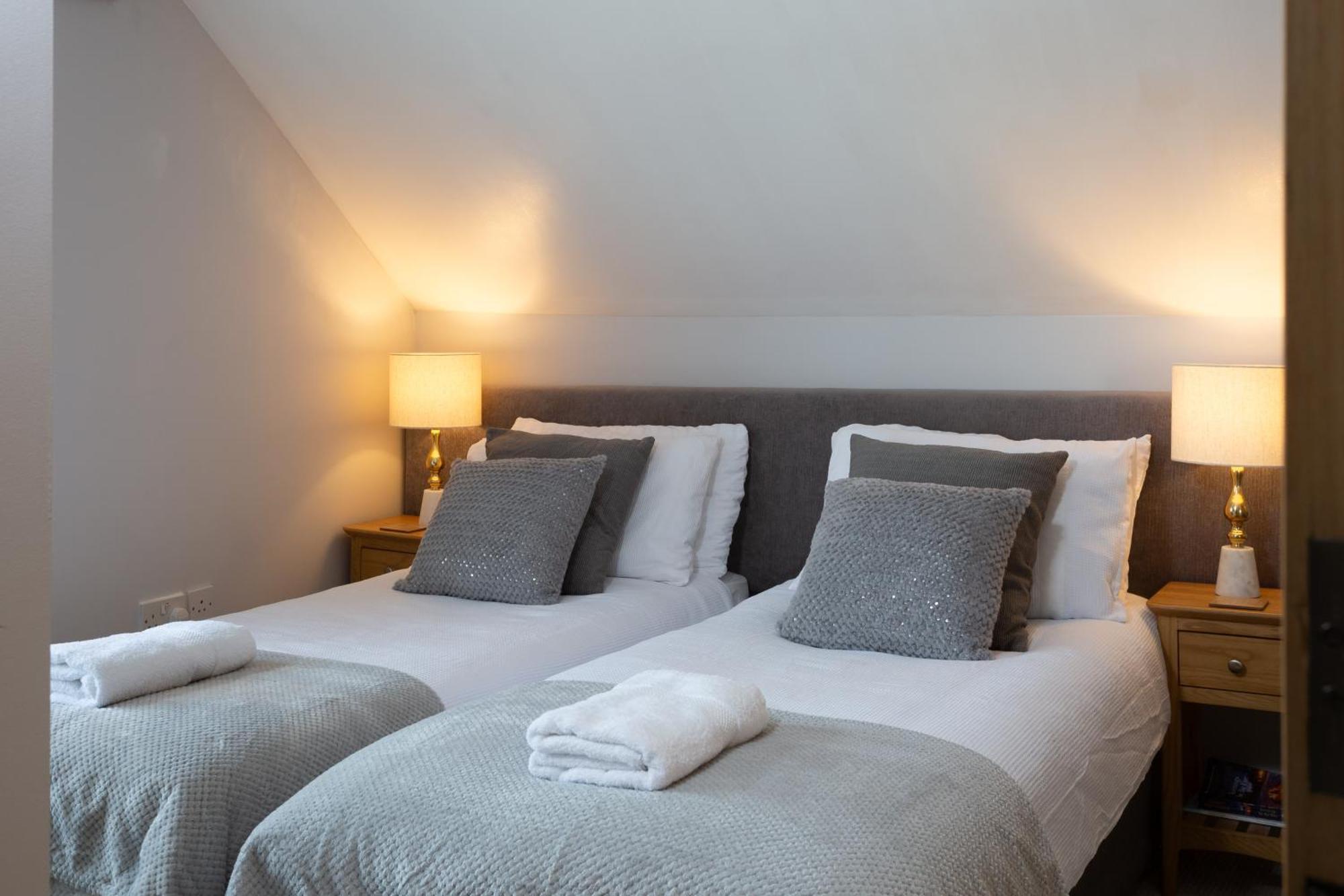 Bootham Court Grade II Duplex Apartment With Free Parking & Wi-Fi - Sleeps 2-6 People Йорк Екстериор снимка