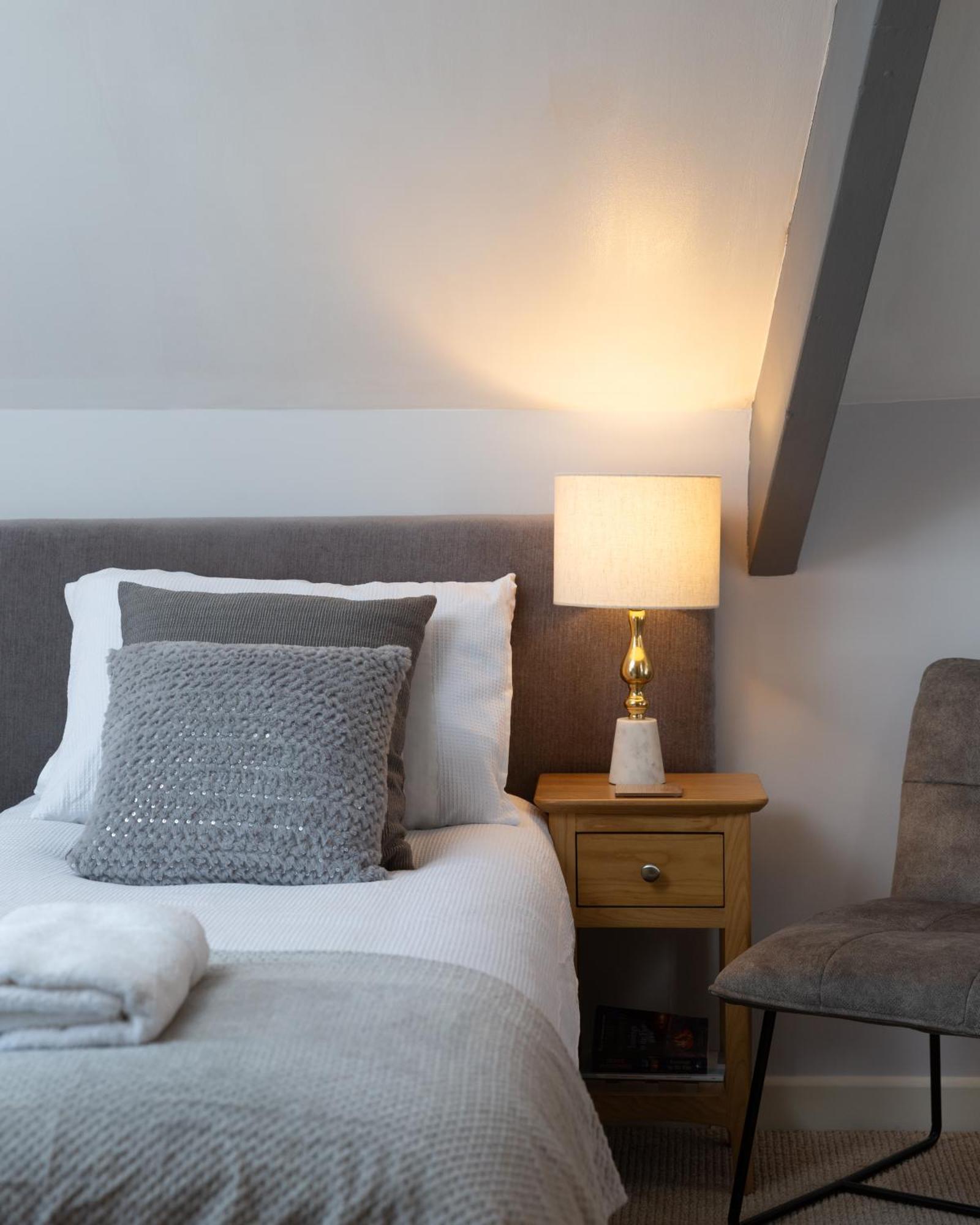 Bootham Court Grade II Duplex Apartment With Free Parking & Wi-Fi - Sleeps 2-6 People Йорк Екстериор снимка